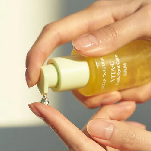 Green Tangerine Vita C Dark Spot Care Serum 40Ml